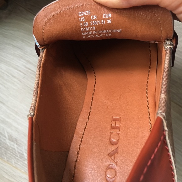 Coach shoes - Picture 3 of 3